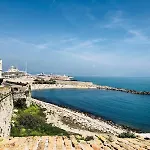 Old - Walking Beaches - Center *