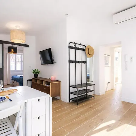 Old - Walking Beaches - Center Antibes