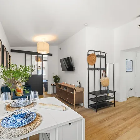 Heart Of Old - Port & Beaches Appartement Antibes